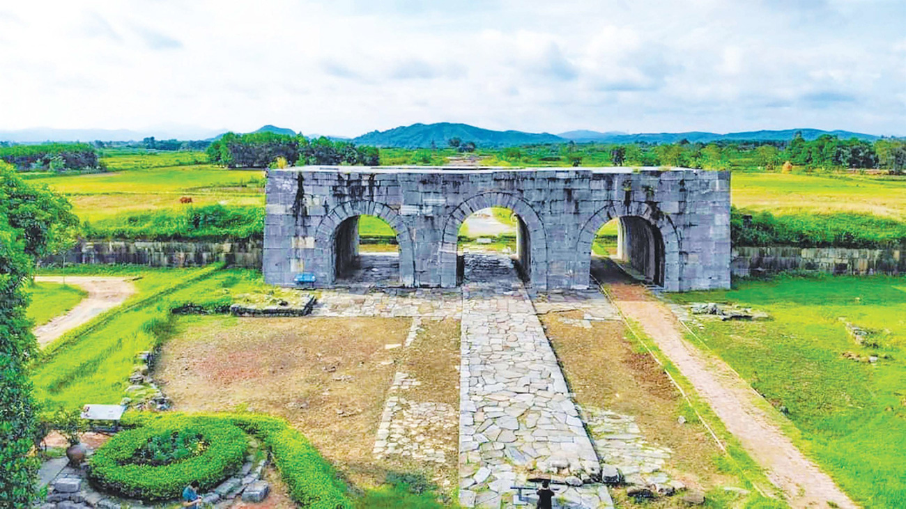 Thành Nhà Hồ Thanh Hóa