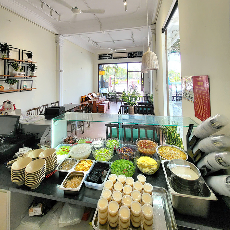 Reviews Chè Nhà Mây Thanh Hóa: Điểm hẹn ăn vặt “Mặn Ngọt Đủ Đầy” ngay trung tâm phố thị
